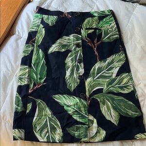 Ann Taylor Black and Green Leaf Print Pencil Skirt